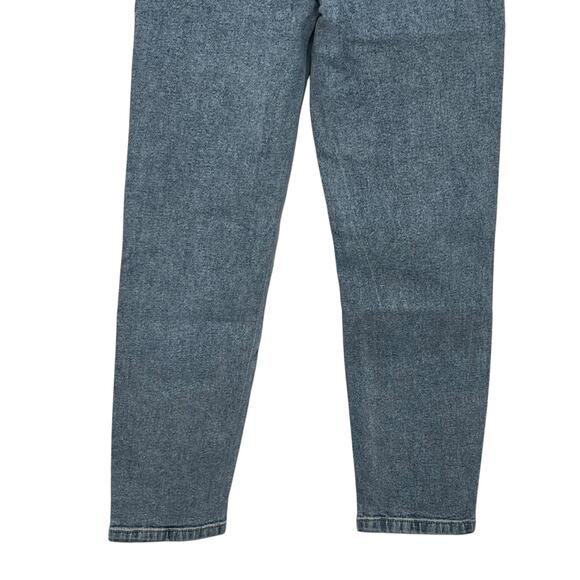 Strativarius Mom Slim Fit Denim Jeans Blue Light Wash Zip Fly Size 4 90's NWT - Picture 12 of 16